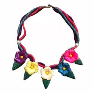 Vintage Craved Wooden Flower Necklace
